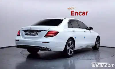 Mercedes-Benz E-Class 2019 1.9 гидро в Москве № 1836094, миниатюра 2