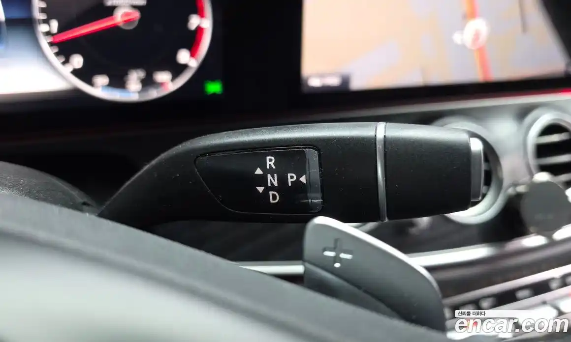 Mercedes-Benz E-Class 2018 2.0 гидро в Москве № 1836097, фото 12