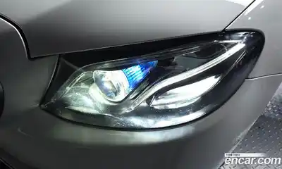 Mercedes-Benz E-Class 2018 2.0 гидро в Москве № 1836097, миниатюра 8