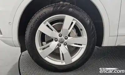 Audi Q5 2020 2.0 гидро в Москве № 1836303, миниатюра 5