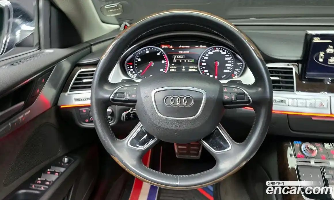 Audi A8 2014 4.1 гидро в Москве № 1836651, фото 14