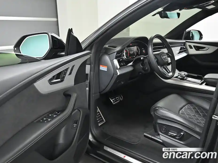 Audi Q8 2023 3.0 гидро в Москве № 1836666, фото 11