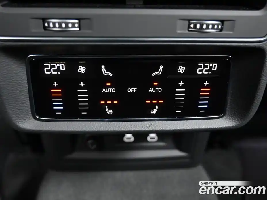 Audi Q8 2023 3.0 гидро в Москве № 1836666, фото 17