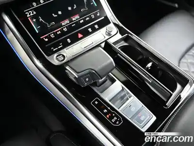 Audi Q8 2023 3.0 гидро в Москве № 1836666, миниатюра 9