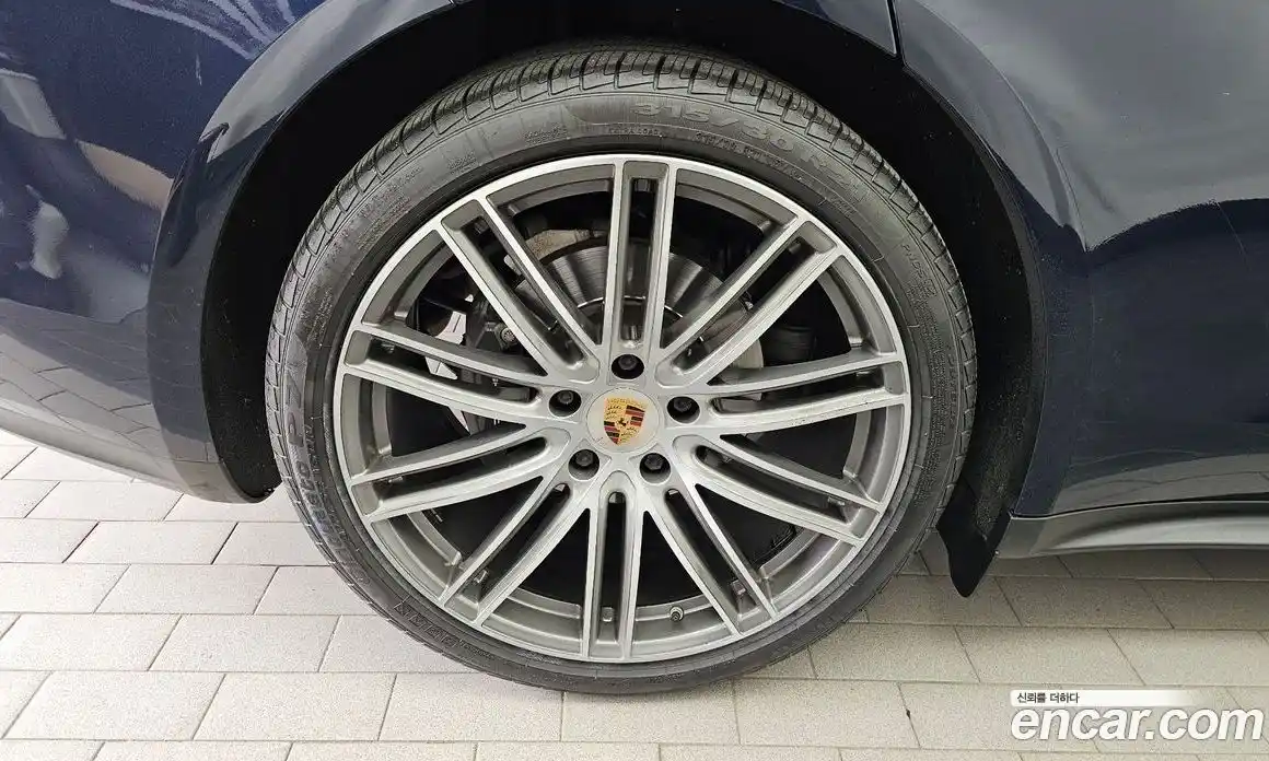 Porsche Panamera 2018 3.0 гидро в Москве № 1837063, фото 5