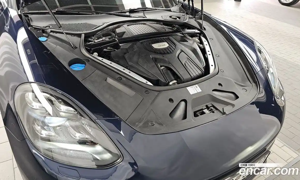 Porsche Panamera 2018 3.0 гидро в Москве № 1837063, фото 6