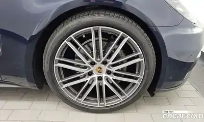 Porsche Panamera 2018 3.0 гидро в Москве № 1837063, миниатюра 7