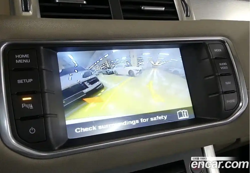 Land Rover Range-Rover Evoque 2015 2.0 гидро в Москве № 1837469, фото 9