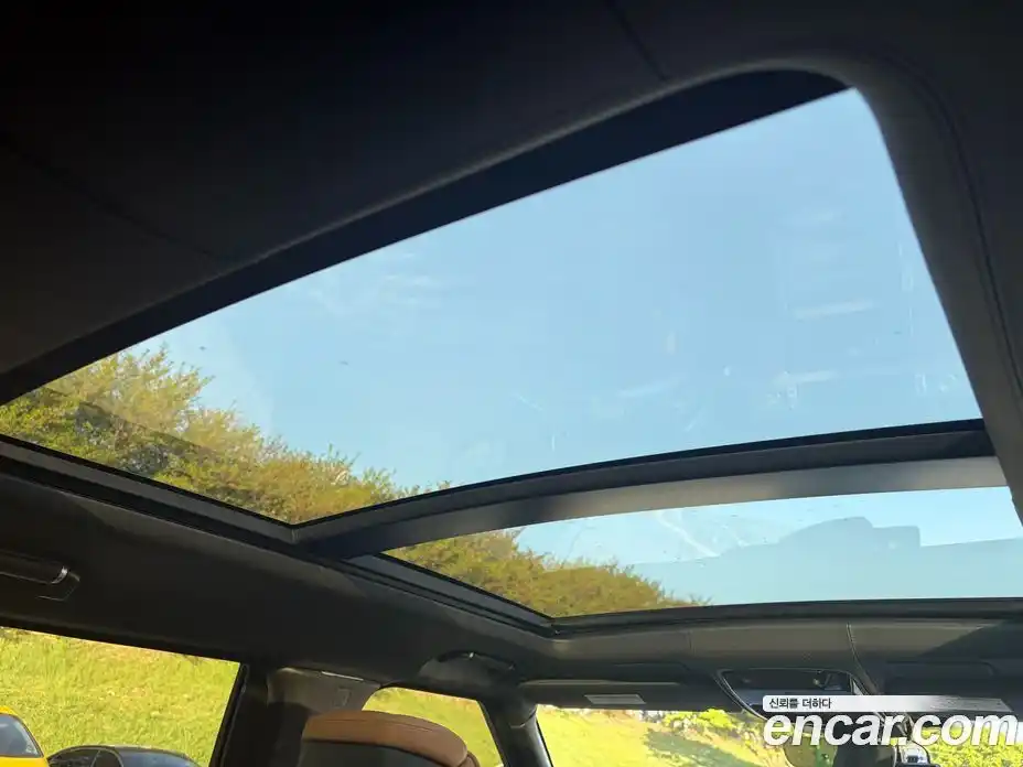 Land Rover Range-Rover 2018 4.4 гидро в Москве № 1837473, фото 13