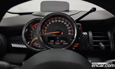 Mini Cooper 2017 2.0 гидро в Москве № 1837654, миниатюра 8