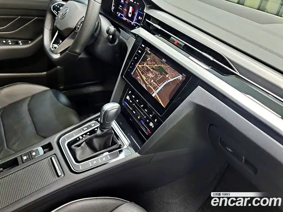 Volkswagen Arteon 2023 2.0 гидро в Москве № 1838019, фото 9
