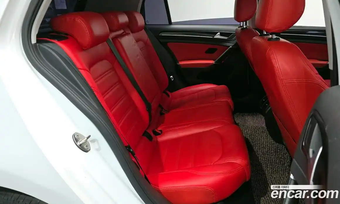 Volkswagen Golf 2015 1.6 гидро в Москве № 1838168, фото 12