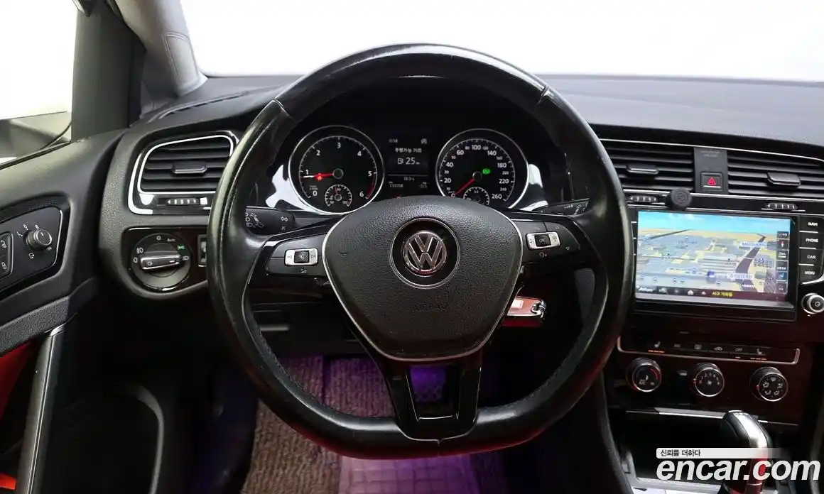 Volkswagen Golf 2015 1.6 гидро в Москве № 1838168, фото 13