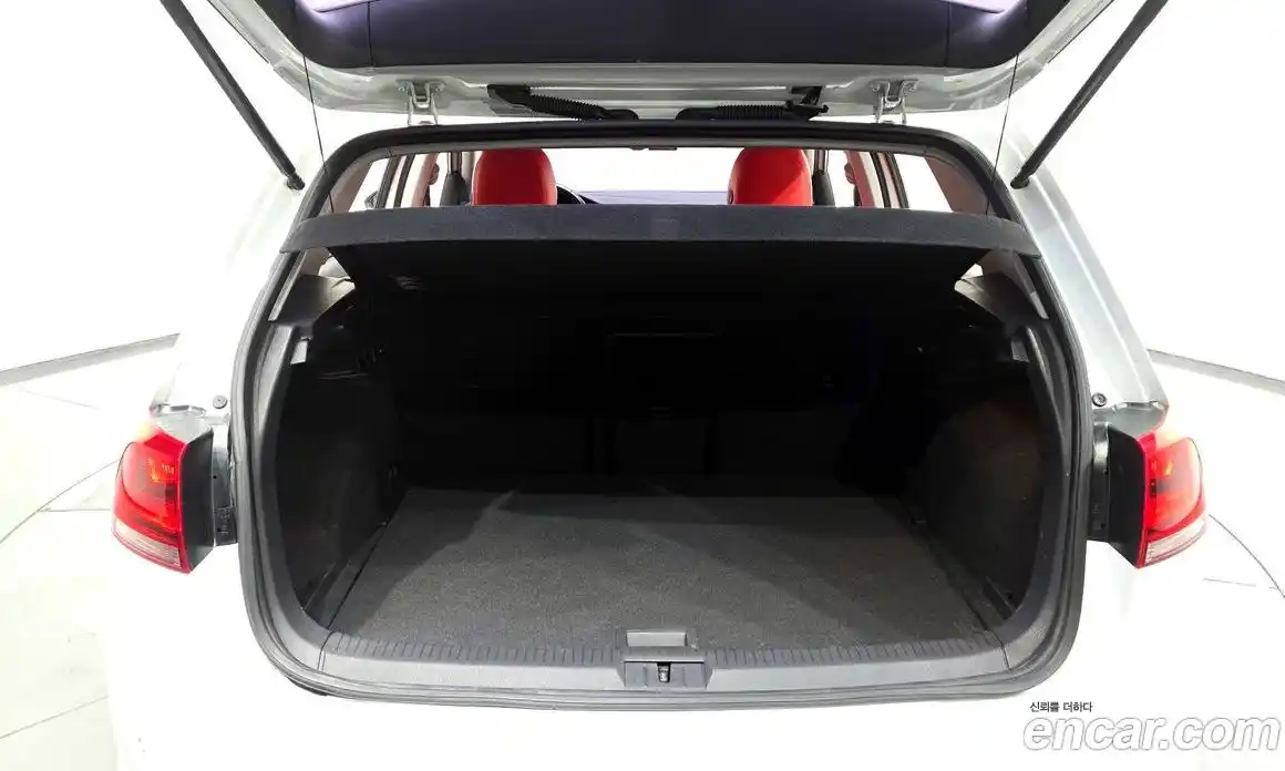Volkswagen Golf 2015 1.6 гидро в Москве № 1838168, фото 20