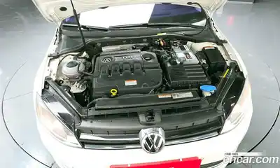 Volkswagen Golf 2015 1.6 гидро в Москве № 1838168, миниатюра 6