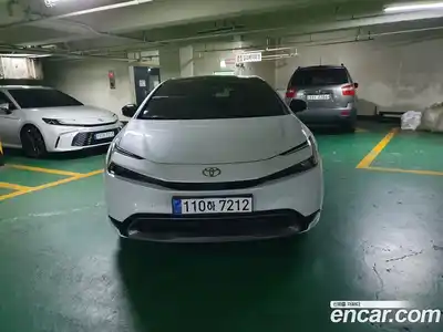 Toyota Prius, 2024