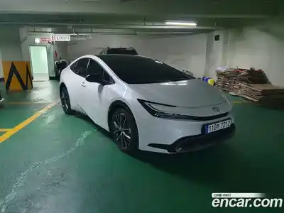 Toyota Prius 2024 2.5 гидро в Москве № 1838481, миниатюра 2