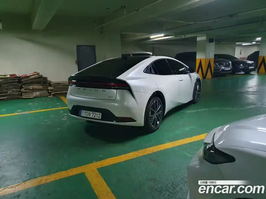 Toyota Prius 2024 2.5 гидро в Москве № 1838481, фото 6