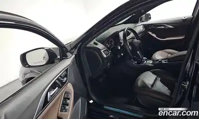 Infiniti Q30 2019 2.0 гидро в Москве № 1840883, миниатюра 12