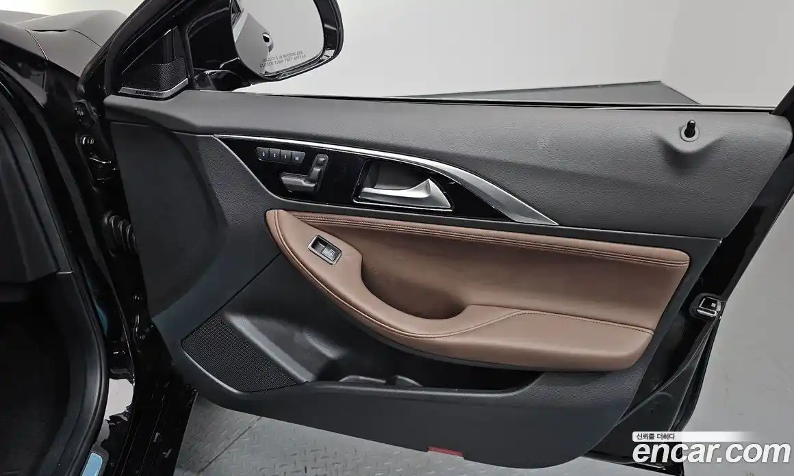 Infiniti Q30 2019 2.0 гидро в Москве № 1840883, фото 13