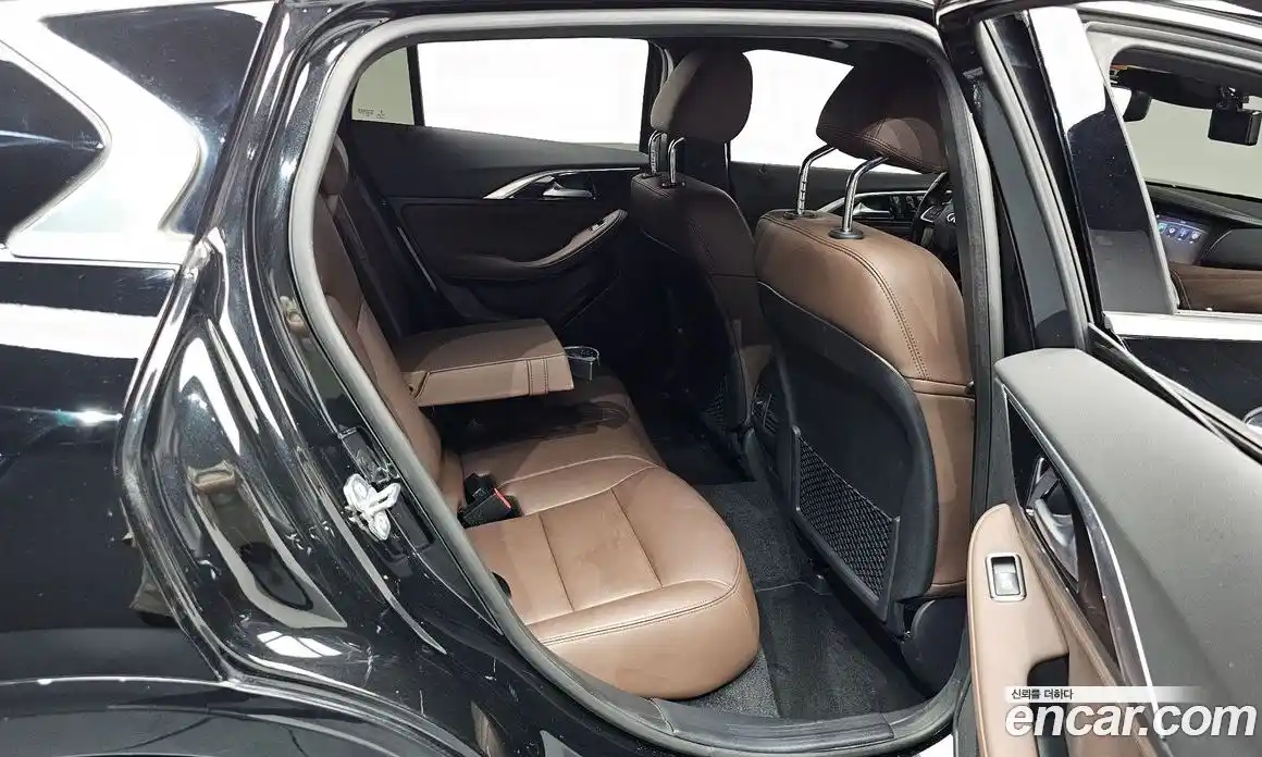 Infiniti Q30 2019 2.0 гидро в Москве № 1840883, фото 16