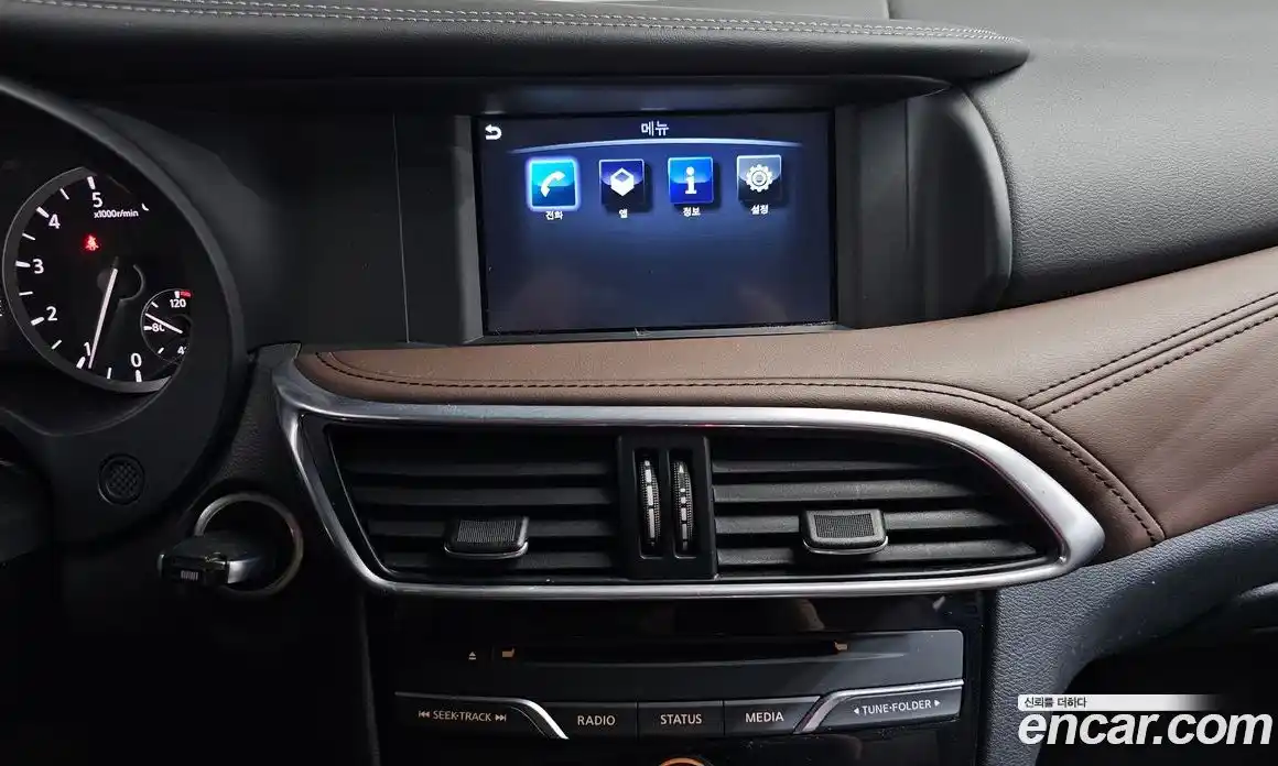 Infiniti Q30 2019 2.0 гидро в Москве № 1840883, фото 18