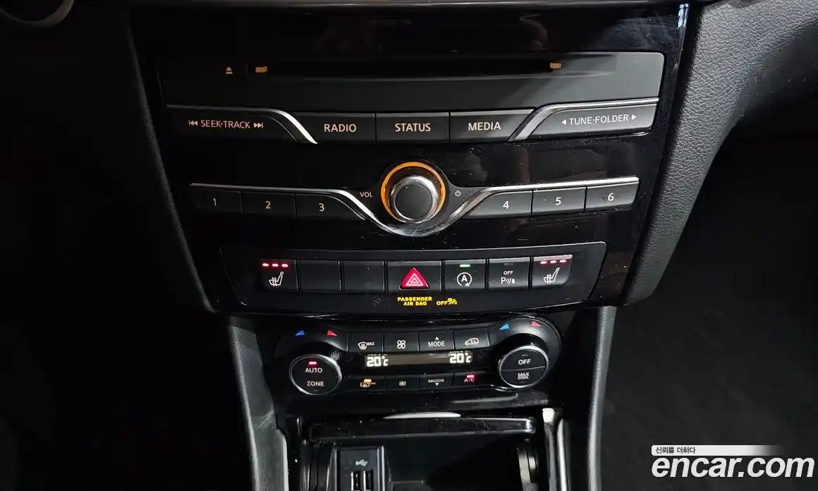 Infiniti Q30 2019 2.0 гидро в Москве № 1840883, фото 23