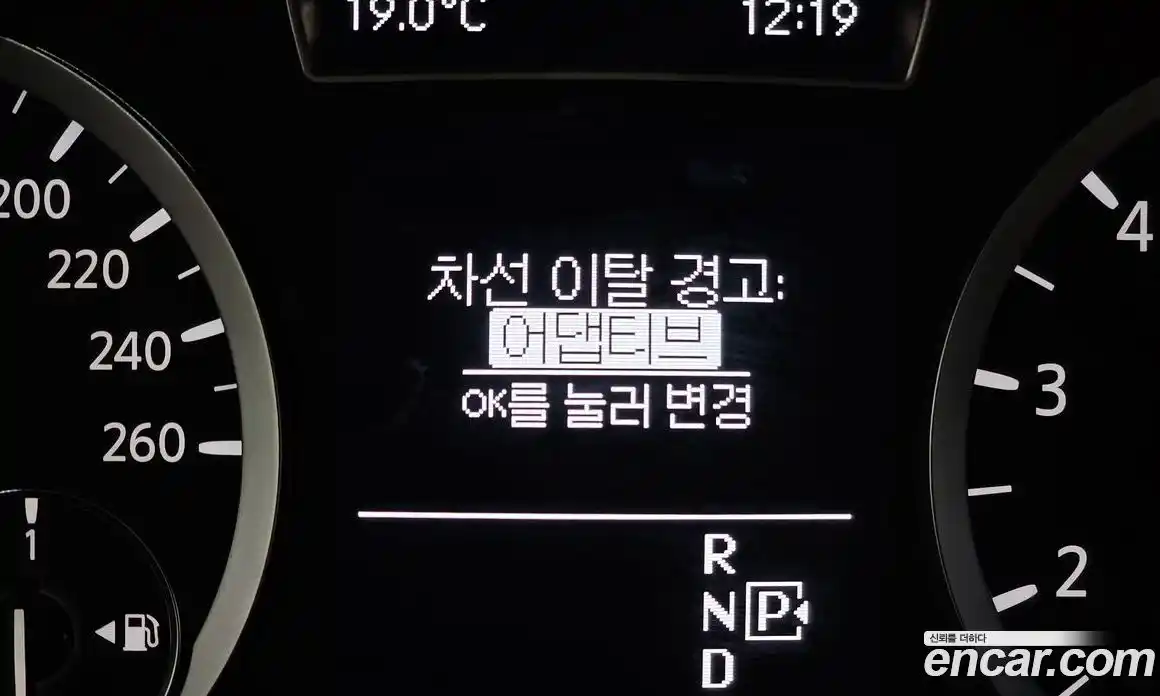 Infiniti Q30 2019 2.0 гидро в Москве № 1840883, фото 24
