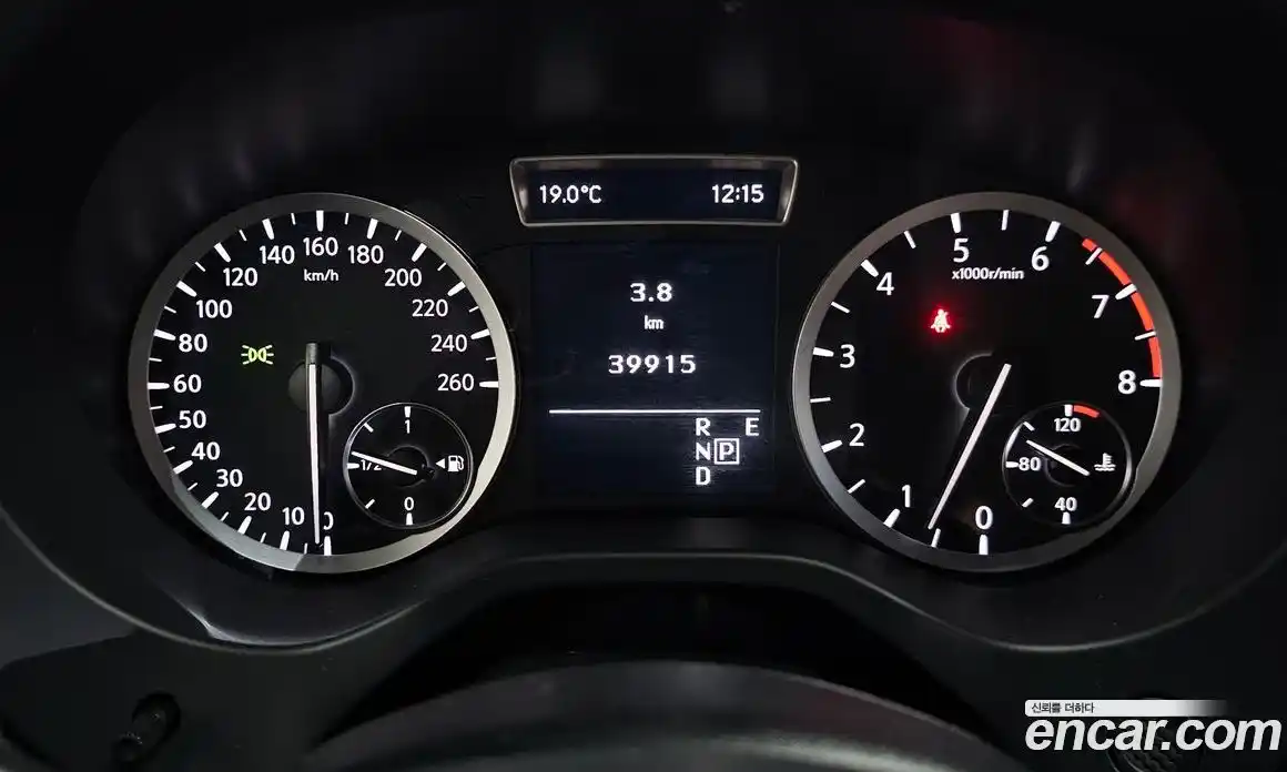 Infiniti Q30 2019 2.0 гидро в Москве № 1840883, фото 10