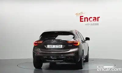 Infiniti Q30 2017 2.0 гидро в Москве № 1840901, миниатюра 4