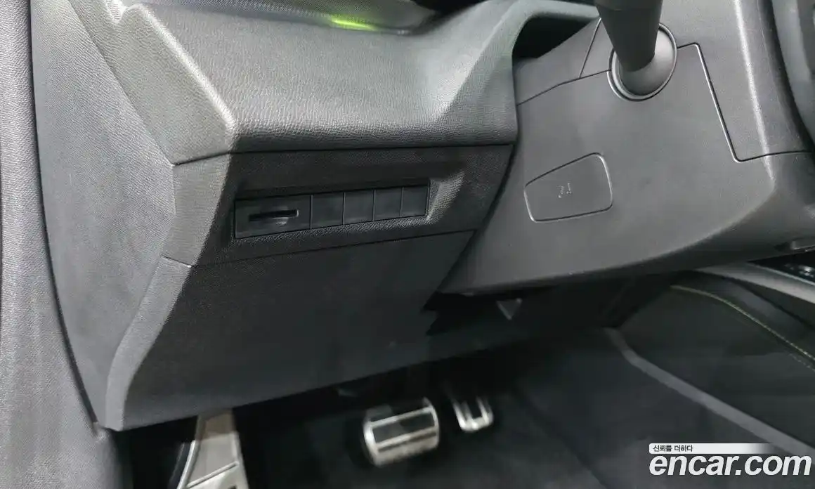 Peugeot 308 2023 1.5 гидро в Москве, фото 18
