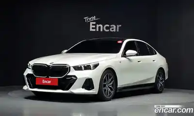 BMW 5-Series, 2024