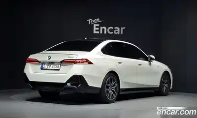 BMW 5-Series 2024 2.0 гидро в Москве № 187363, миниатюра 2
