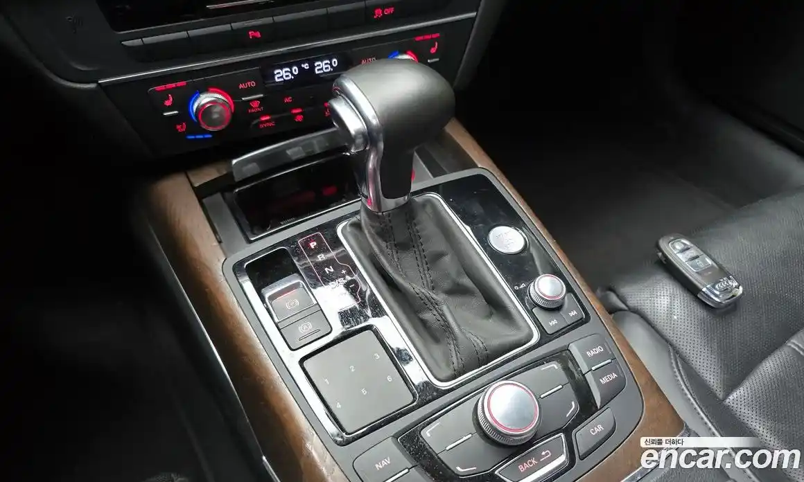 Audi A6 2012 3.0 гидро в Москве № 193356, фото 9