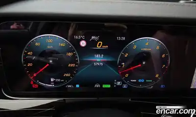 Mercedes-Benz E-Class 2021 3.0 гидро в Москве № 194022, миниатюра 8