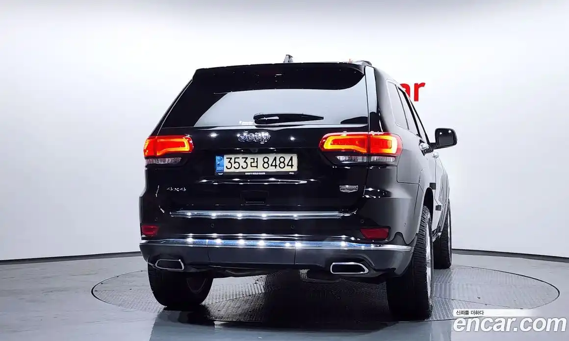Jeep Cherokee 2021 3.6 гидро в Москве № 232556, фото 4