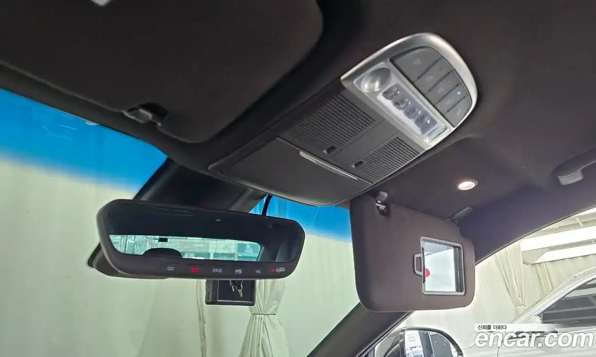 Genesis G90 2019 3.8 гидро в Москве № 75590, фото 18