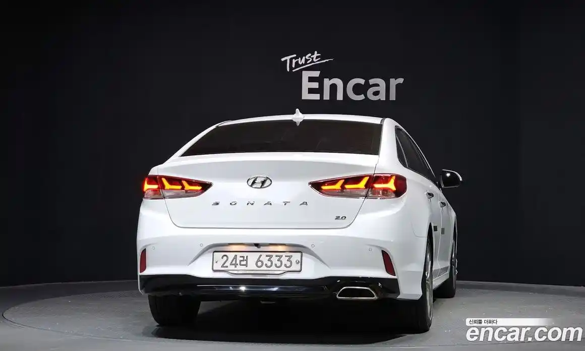 Hyundai Sonata 2018 2.0 гидро в Москве № 123044, фото 4
