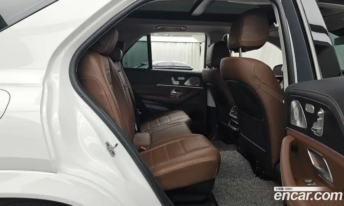 Mercedes-Benz GLE-Class 2025 3.0 гидро в Москве № 1248501, фото 18