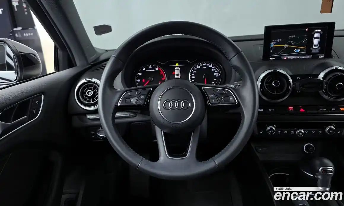 Audi A3 2018 2.0 гидро в Москве № 1280088, фото 18