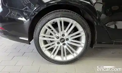 Audi A3 2018 2.0 гидро в Москве № 1280088, миниатюра 5