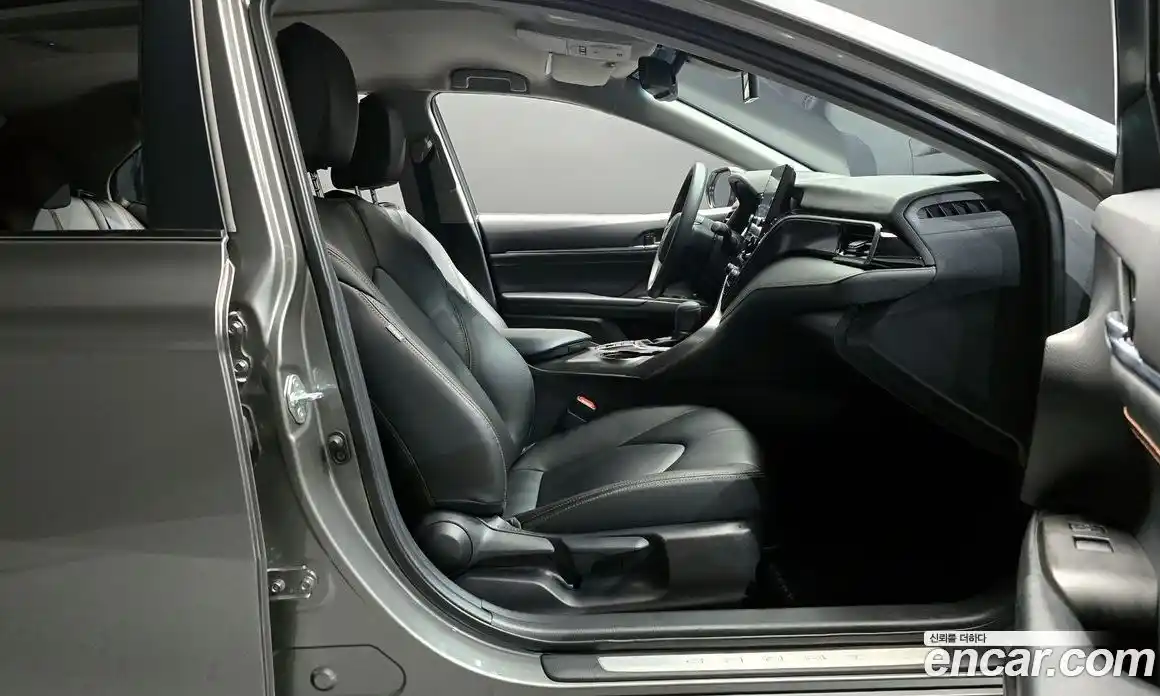 Toyota Camry 2022 2.5 гидро в Москве № 1292118, фото 16