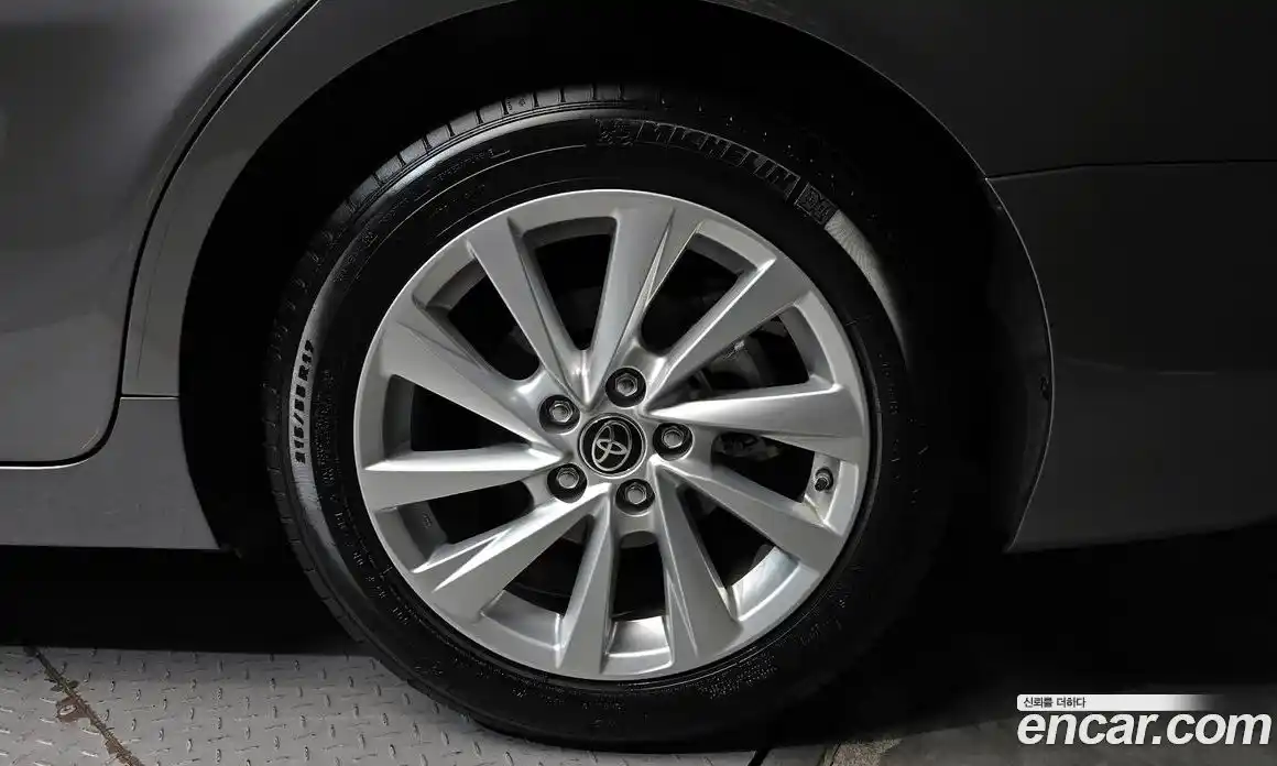 Toyota Camry 2022 2.5 гидро в Москве № 1292118, фото 7