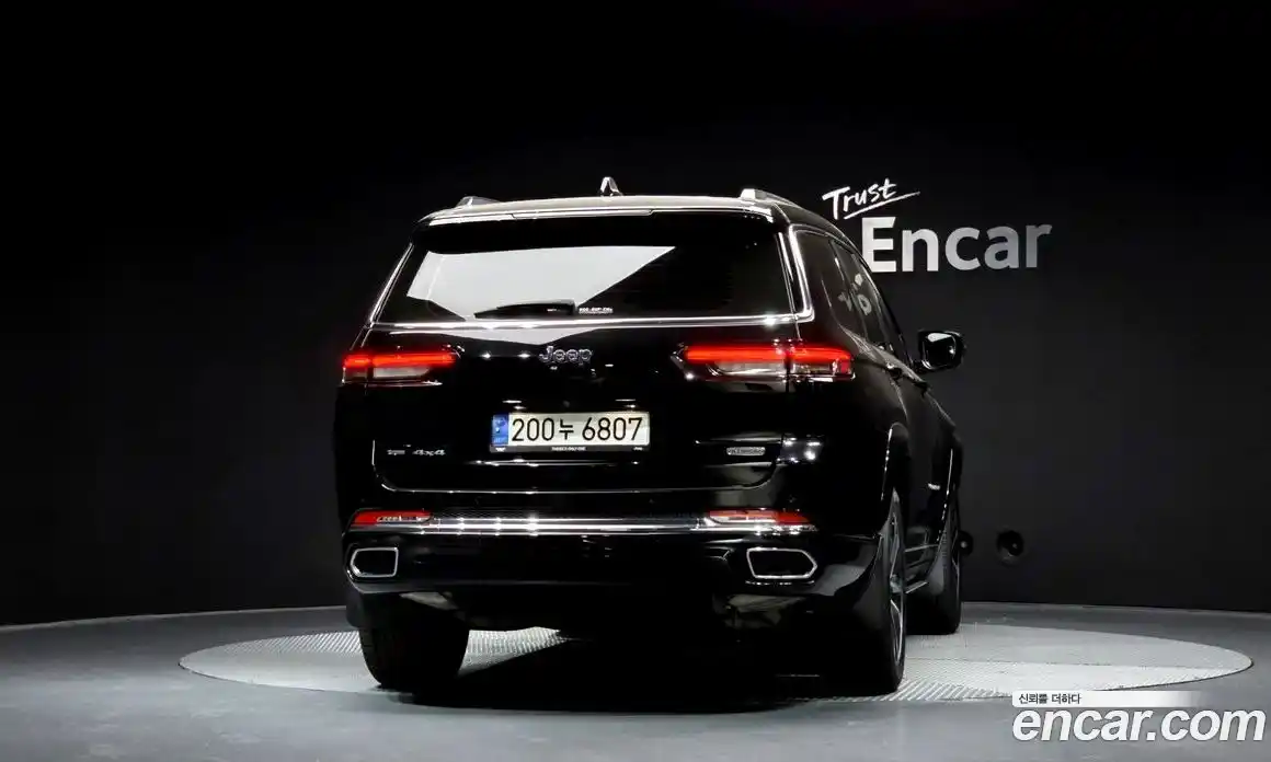 Jeep Cherokee 2022 3.6 гидро в Москве № 1294252, фото 3