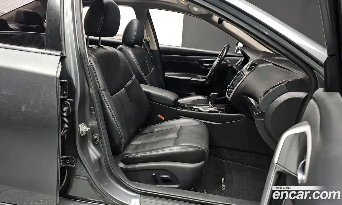 Nissan Altima 2017 2.5 гидро в Москве № 1295367, фото 13