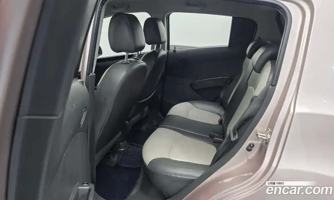 Chevrolet Spark 2012 1.0 гидро в Москве № 1320511, фото 16