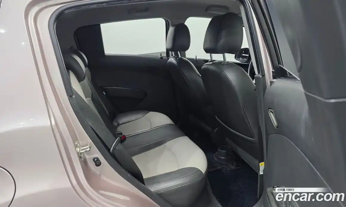 Chevrolet Spark 2012 1.0 гидро в Москве № 1320511, фото 17