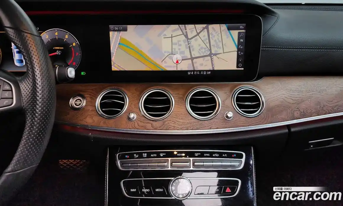 Mercedes-Benz E-Class 2018 2.0 гидро в Москве № 1321981, фото 19