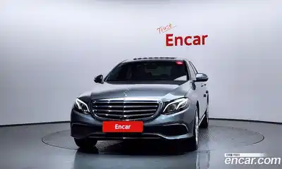 Mercedes-Benz E-Class 2018 2.0 гидро в Москве № 1321981, миниатюра 3