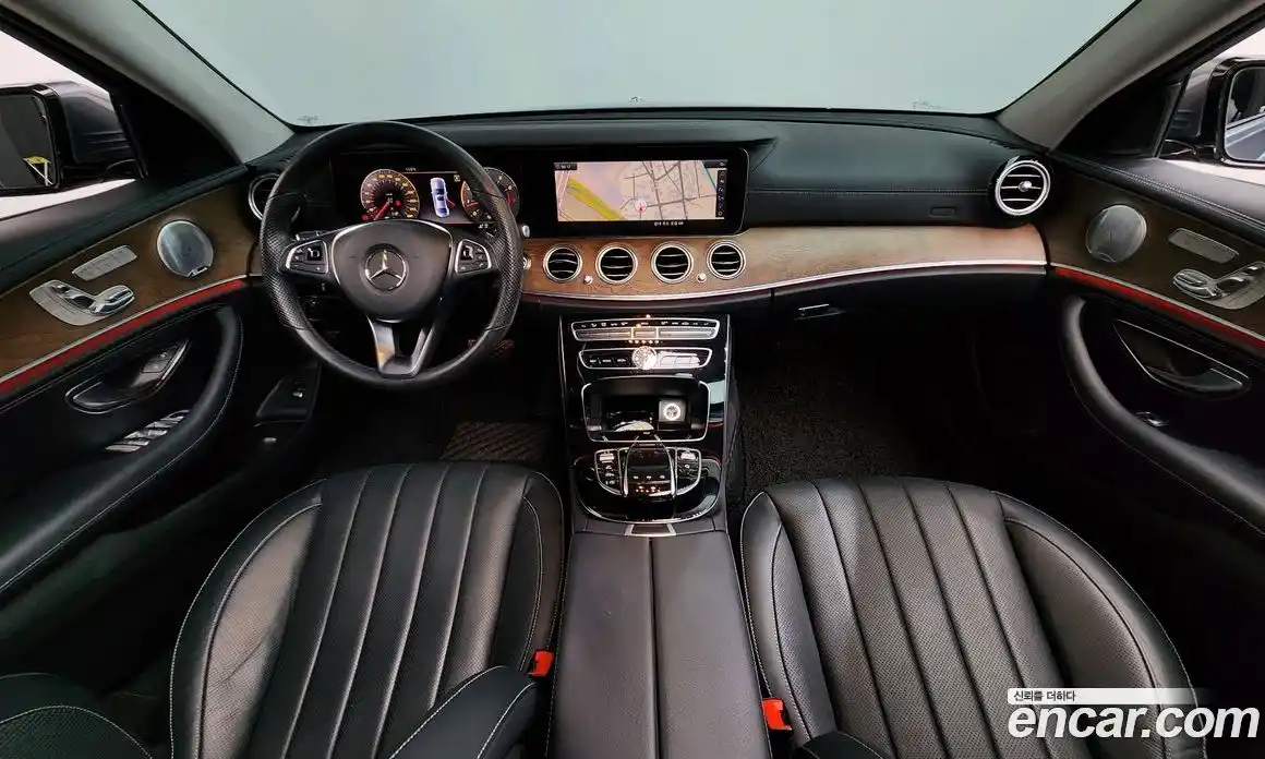 Mercedes-Benz E-Class 2018 2.0 гидро в Москве № 1321981, фото 10